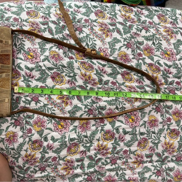 Sharif Brown Leather Crossbody Bag - Picture 10 of 10